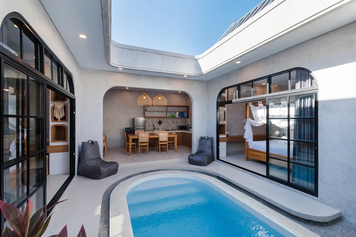 Coastline Pristine Villa