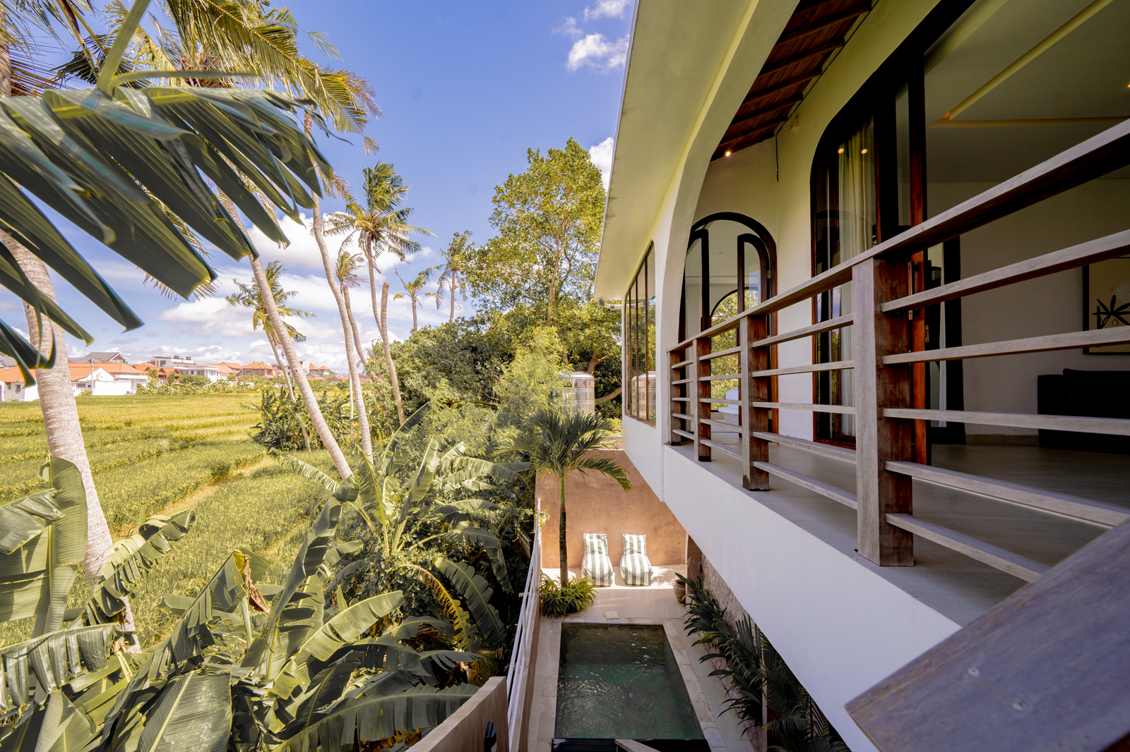 Didi Oceanfront Apartment