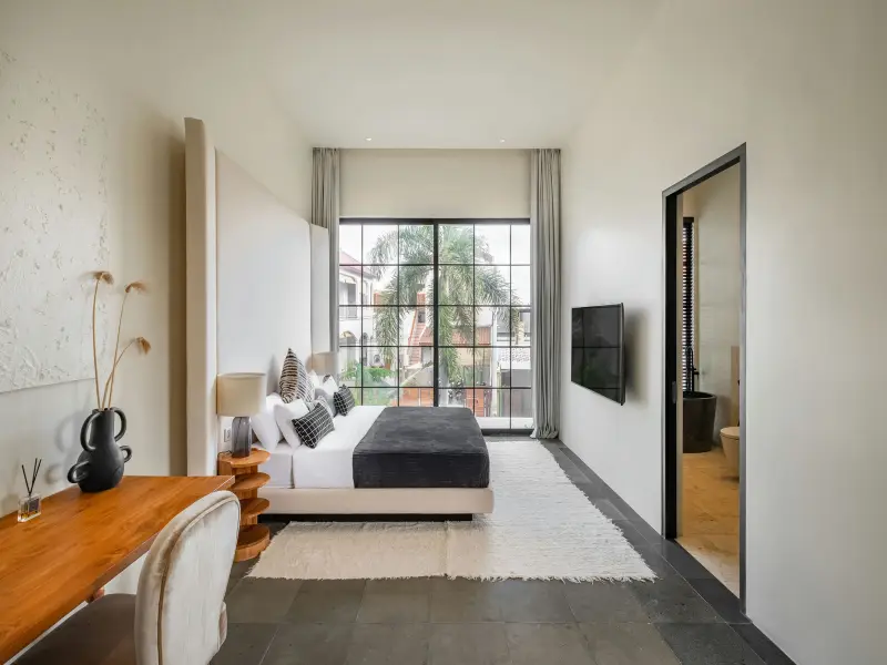 The Fernweh Wanderlust Estate