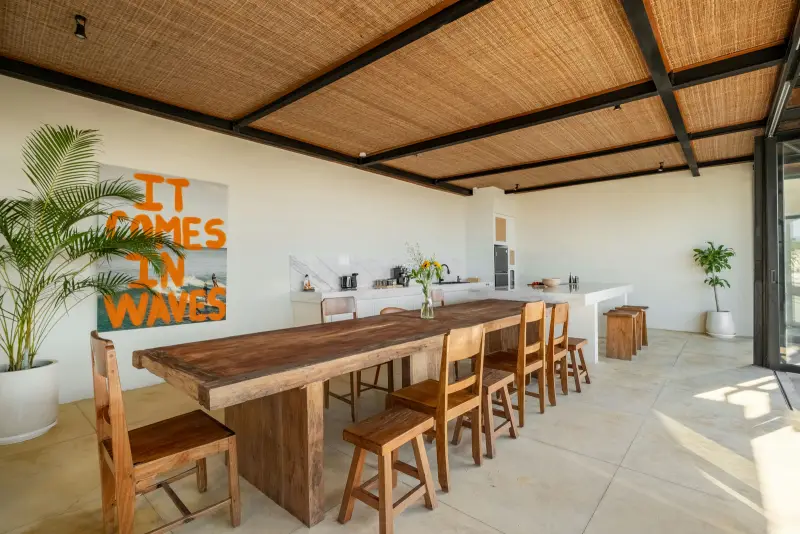 Ahimsa Cliff Ocean Manor