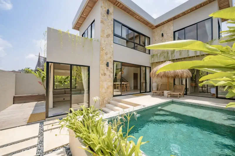 Born to Live Ocean Villa