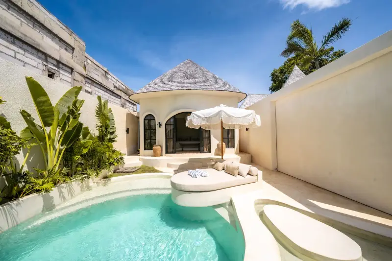 Lavi Nyang Nyang Clifftop Villa